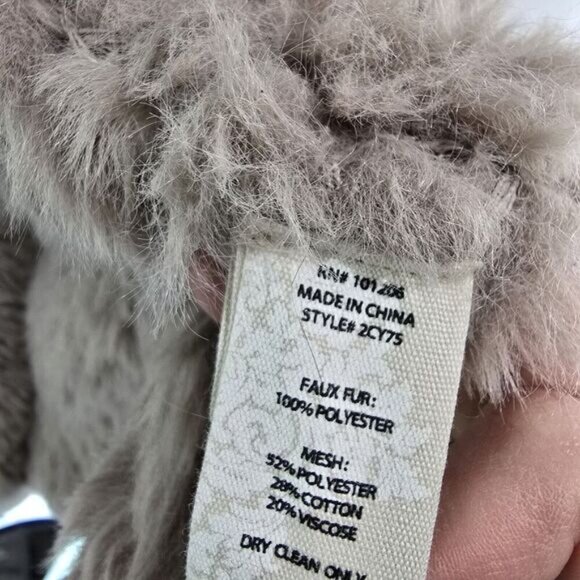 Soft Surroundings Vest Women Small Brown Taupe Faux Fur Jenai Knit Gilet Fleece - Picture 9 of 10